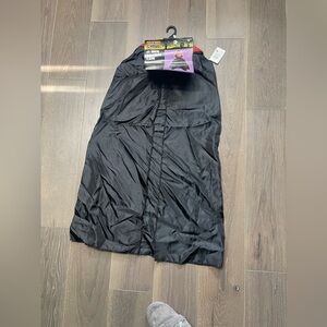 Totally ghoul 45 inch vampire cape. NWT